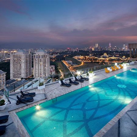 Dorsett Hartamas Kuala Lumpur Hotel Kültér fotó Infinity pool at the rooftop of the hotel