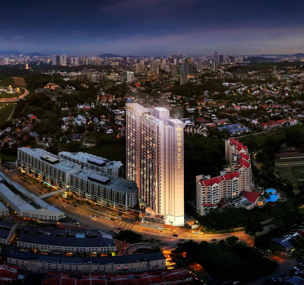 Dorsett Hartamas Kuala Lumpur Hotel Kültér fotó The 38-storey residential tower