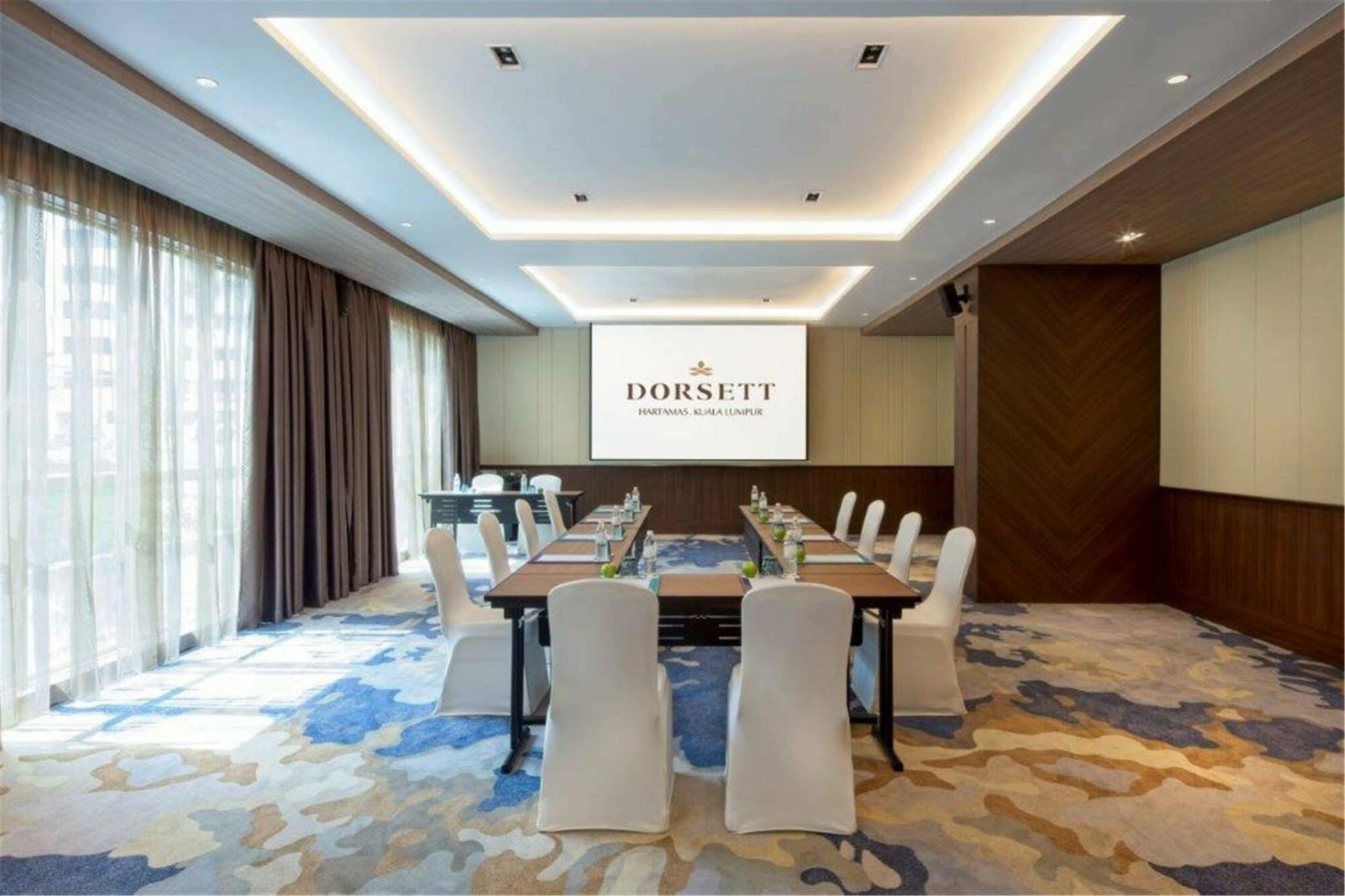 Dorsett Hartamas Kuala Lumpur Hotel Kültér fotó Meeting room